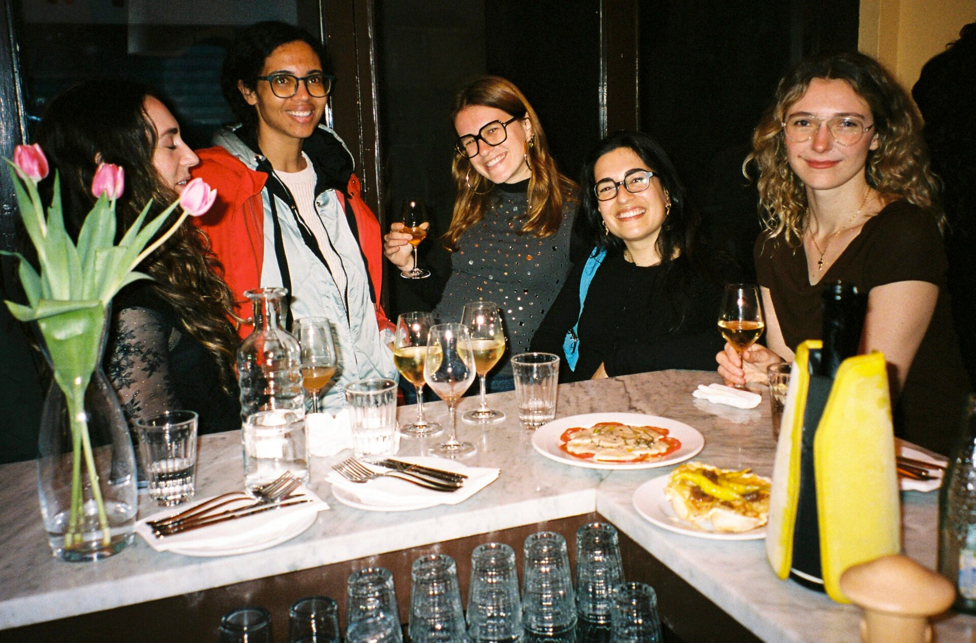 Naiara Sabandar x Canvis Nous<em></br>Cookbook #9: Sandwiches!</em> | Apartamento Magazine