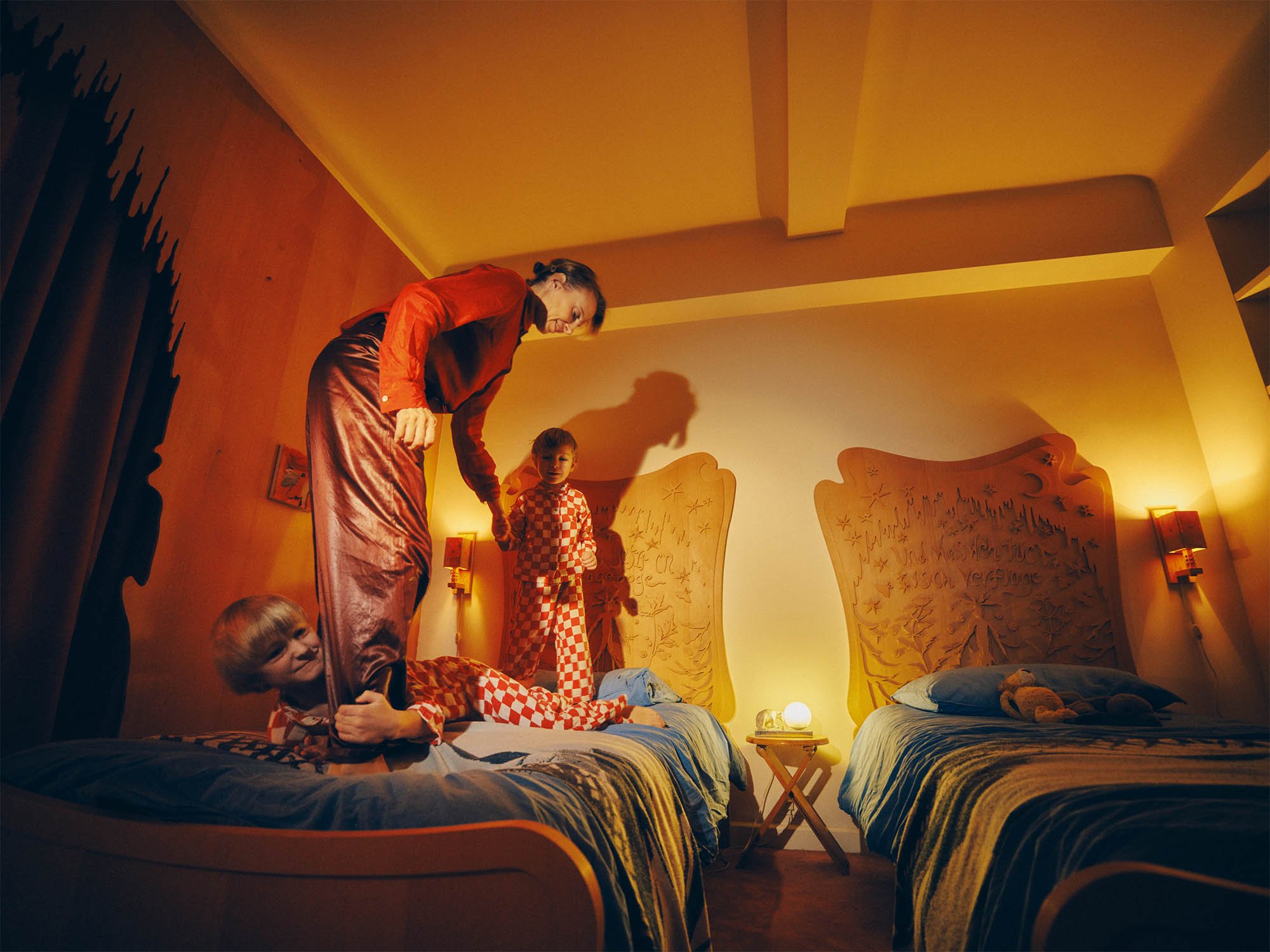 Apartamento Magazine - Camille Henrot