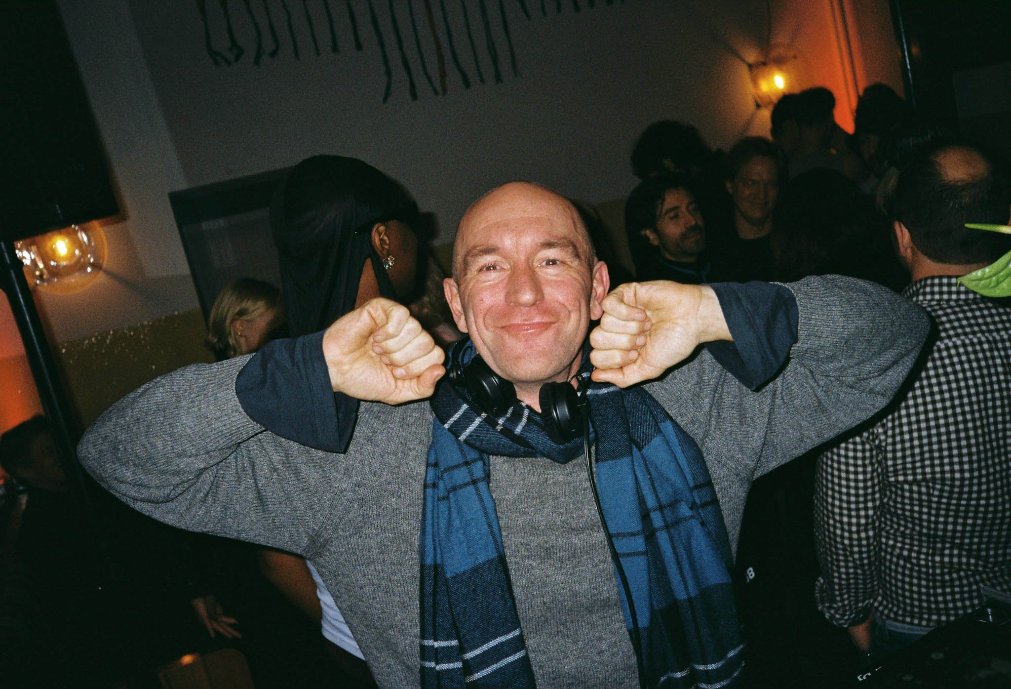 Apartamento Magazine - Apollo:</p>A book launch and a party