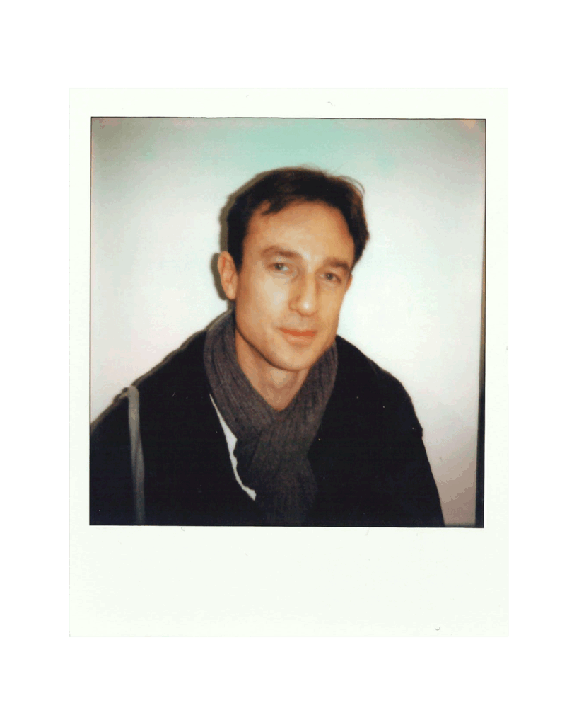 Apartamento Magazine - Apollo World Tour: Paris