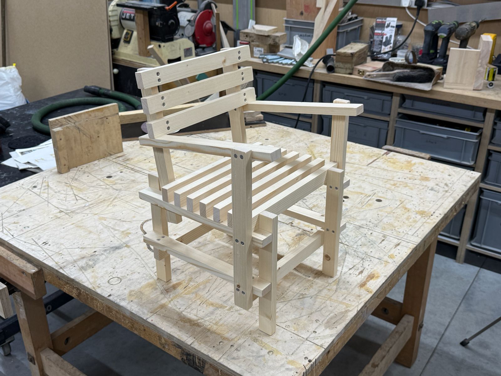 Max Lamb’s ‘DIY Baby Chair’