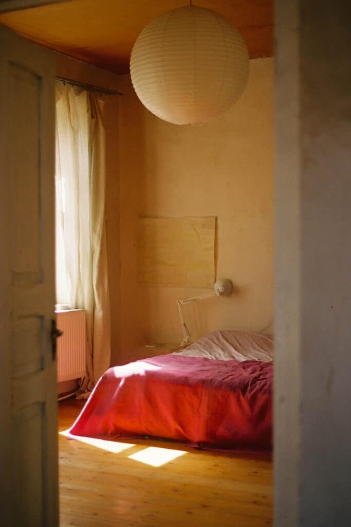 Apartamento Magazine - A Portrait of Mariana Chkonia <p> by Oliver Mol