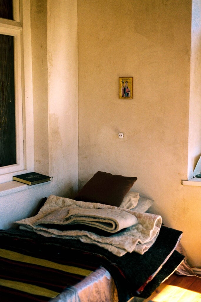 Apartamento Magazine - A Portrait of Mariana Chkonia <p> by Oliver Mol